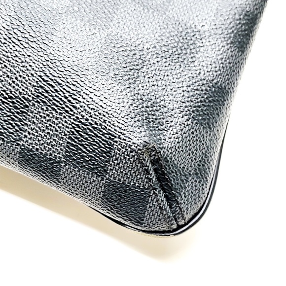 Louis Vuitton Damier Crossbody bag - Picture 7 of 16